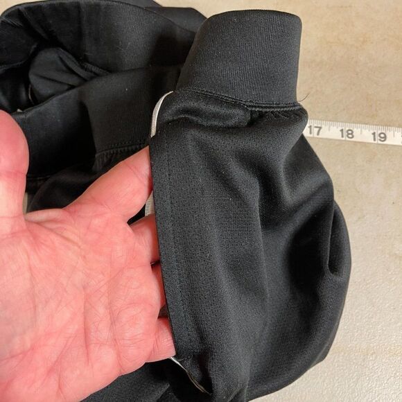 Athletic Works Black Stripe Crop Work Out Pants Small 4/6 - Picture 6 of 7